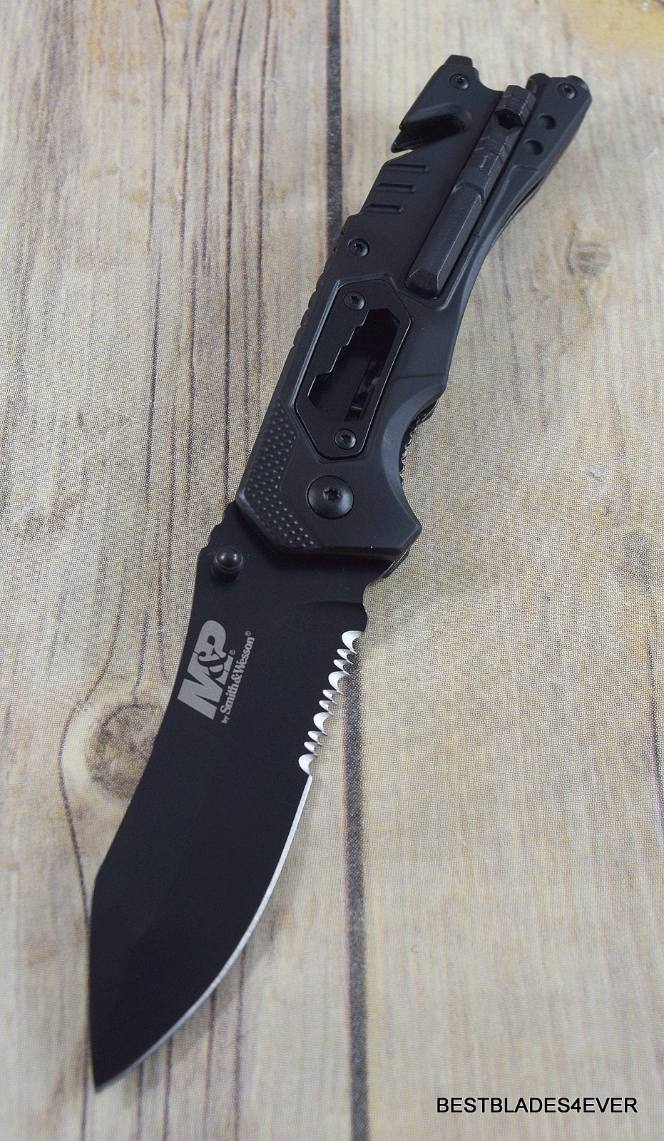 Smith & Wesson Assisted Open Folding knife