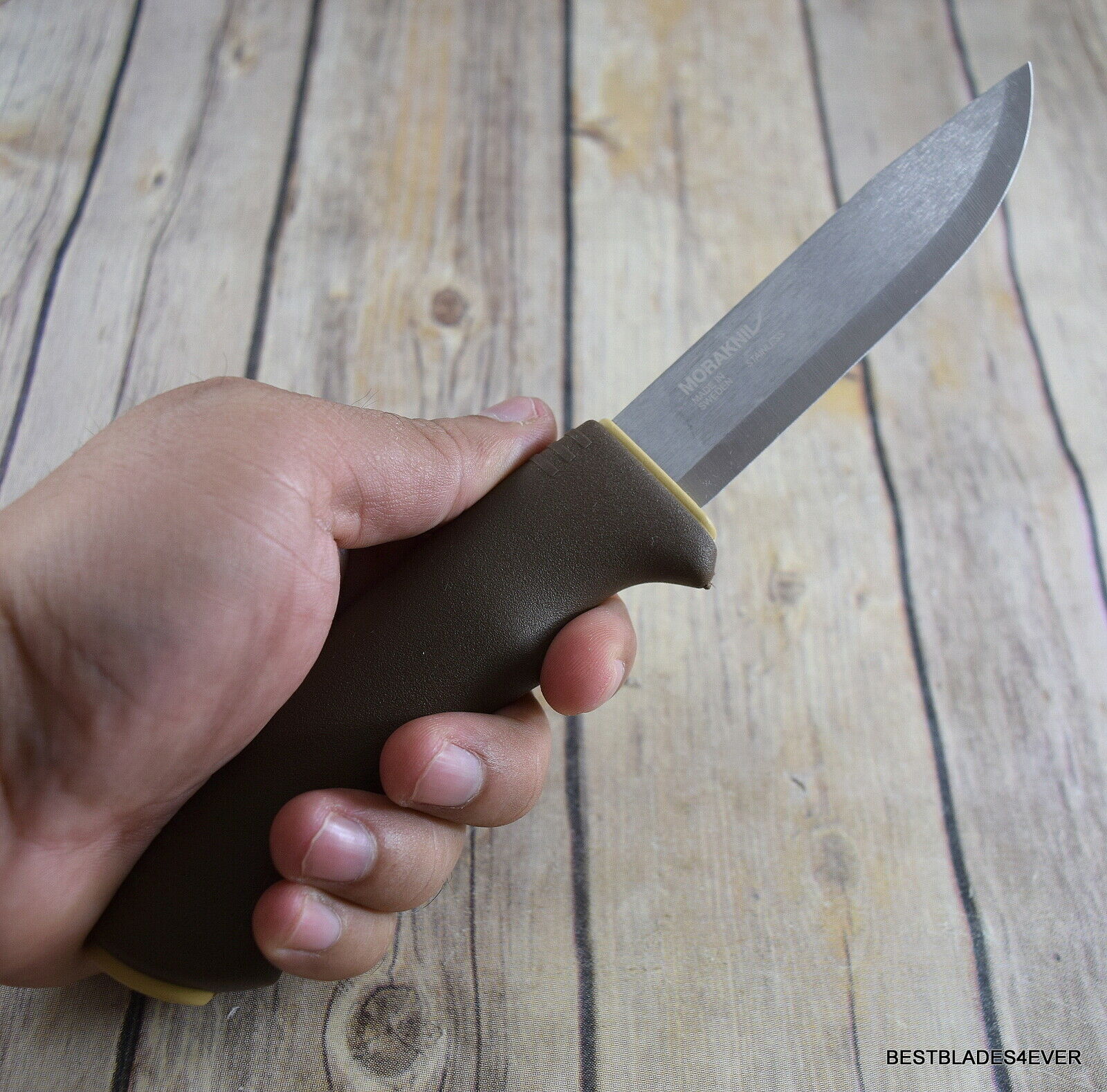 Nature's Secret Larder - Mora Clipper Review - the best beginners bushcraft  knife?